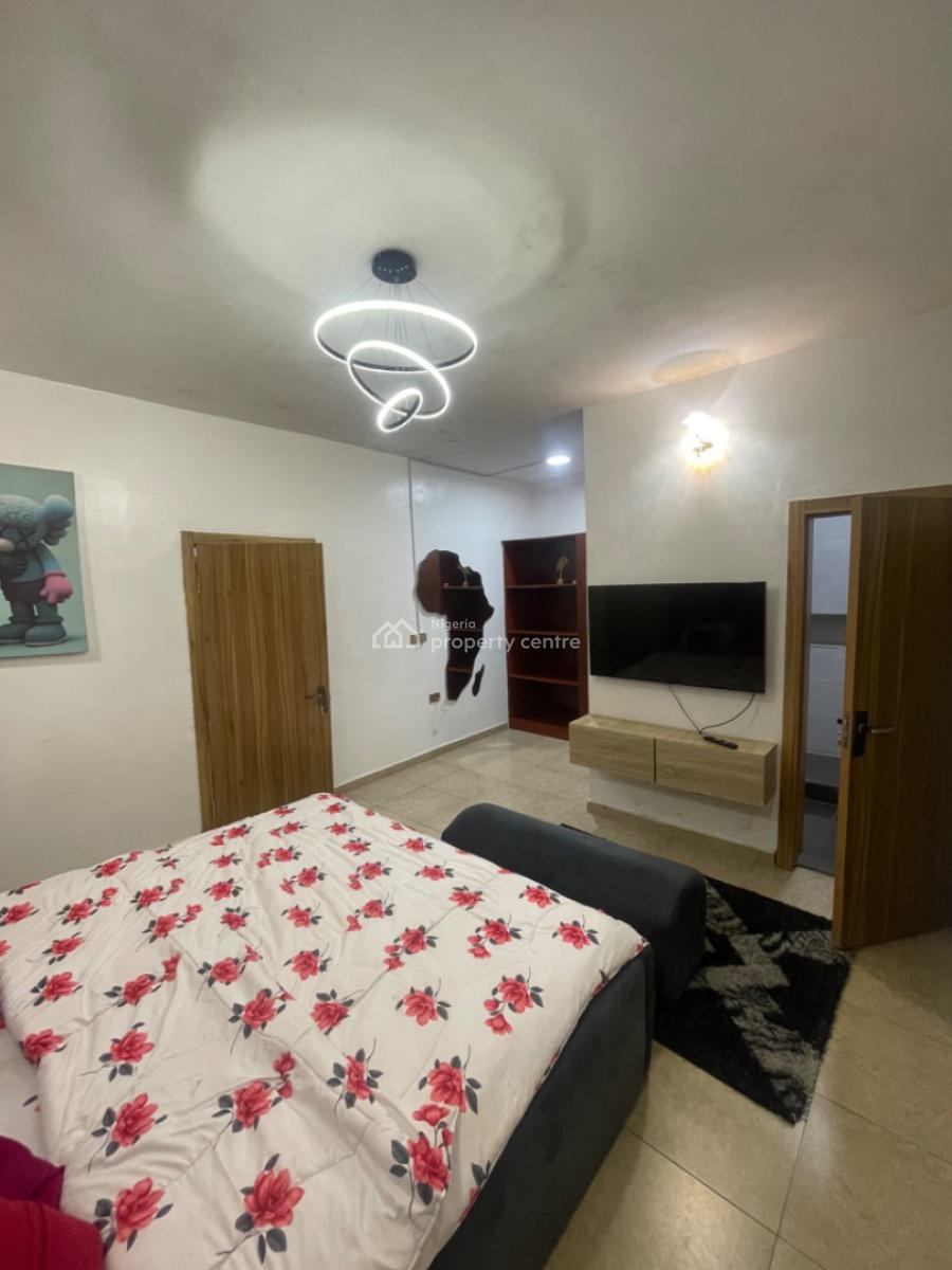 Luxury 2/3 Bedroom Apartment with Ps5 & Snooker Board, Ikate Freedom Way, Lekki, Lagos, Flat / Apartment Short Let