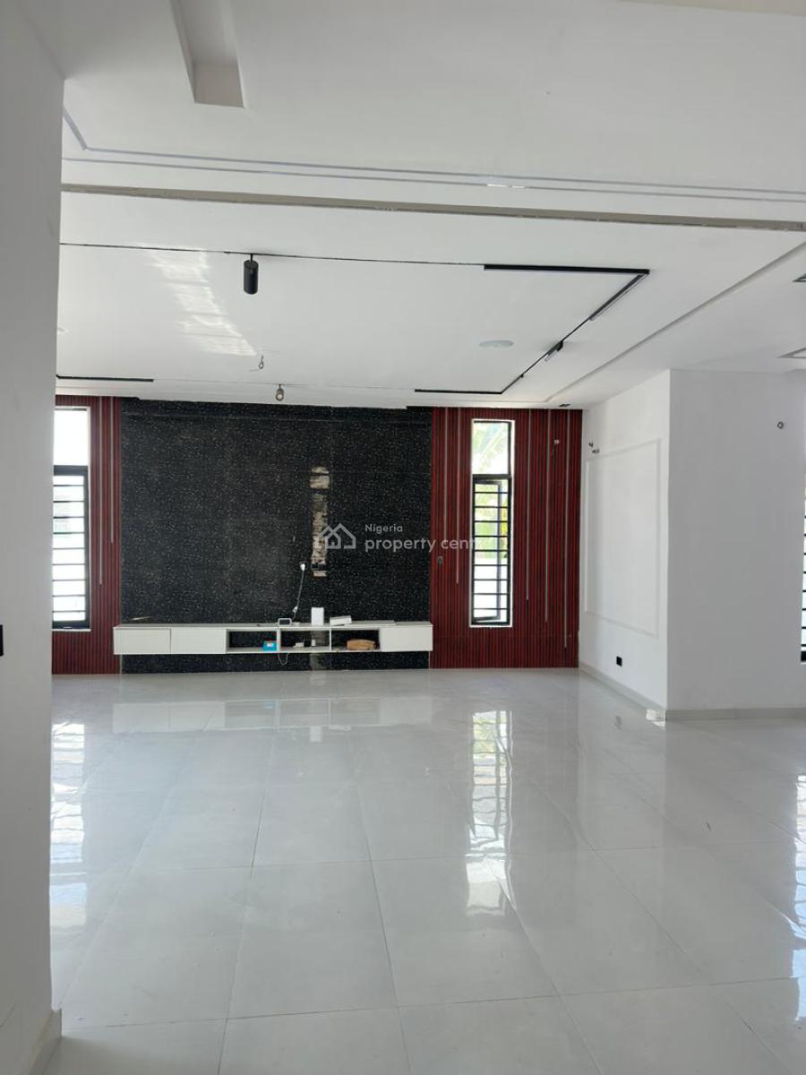 5 Bedroom Detached Duplex with a Swimming Pool + Bq in Secure Location, Orchid Road, Lekki, Lagos, Detached Duplex for Sale