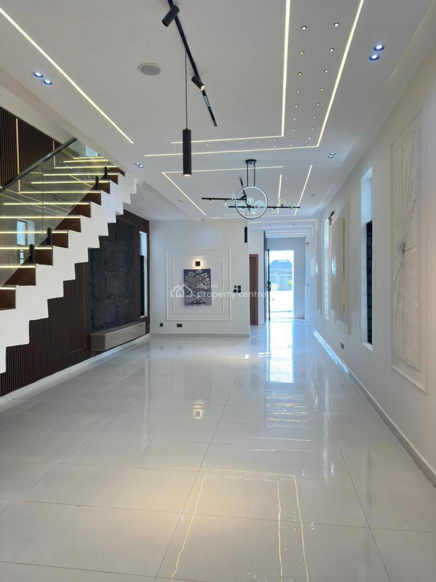 5 Bedroom Detached Duplex with a Swimming Pool + Bq in Secured Estate, Lekki, Lagos, Detached Duplex for Sale