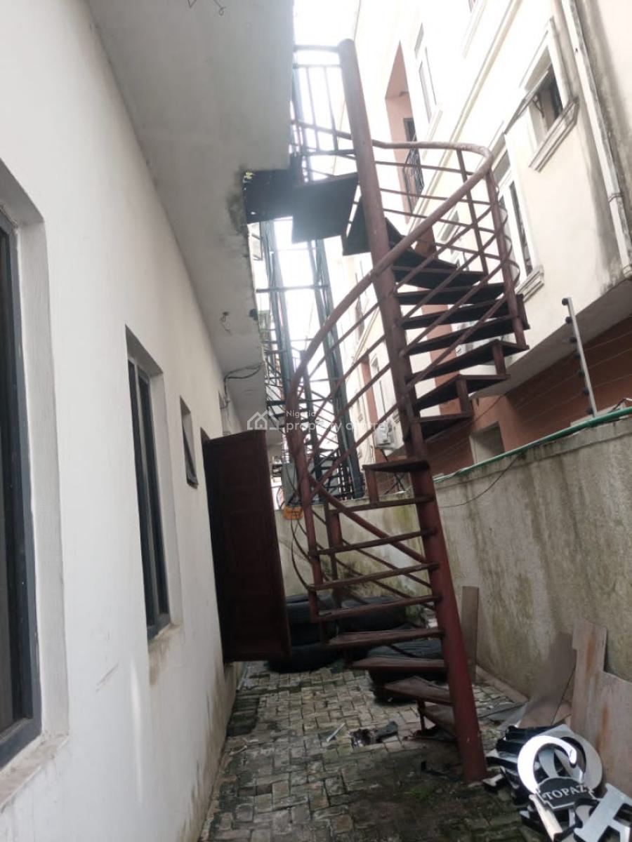 Self Compound 4 Bedroom Semi Detached Duplex with Bq, Idado, Lekki, Lagos, Semi-detached Duplex for Sale