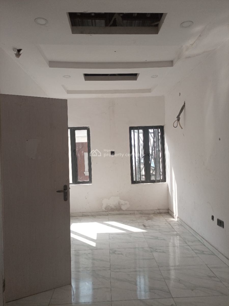 Self Compound 4 Bedroom Semi Detached Duplex with Bq, Idado, Lekki, Lagos, Semi-detached Duplex for Sale