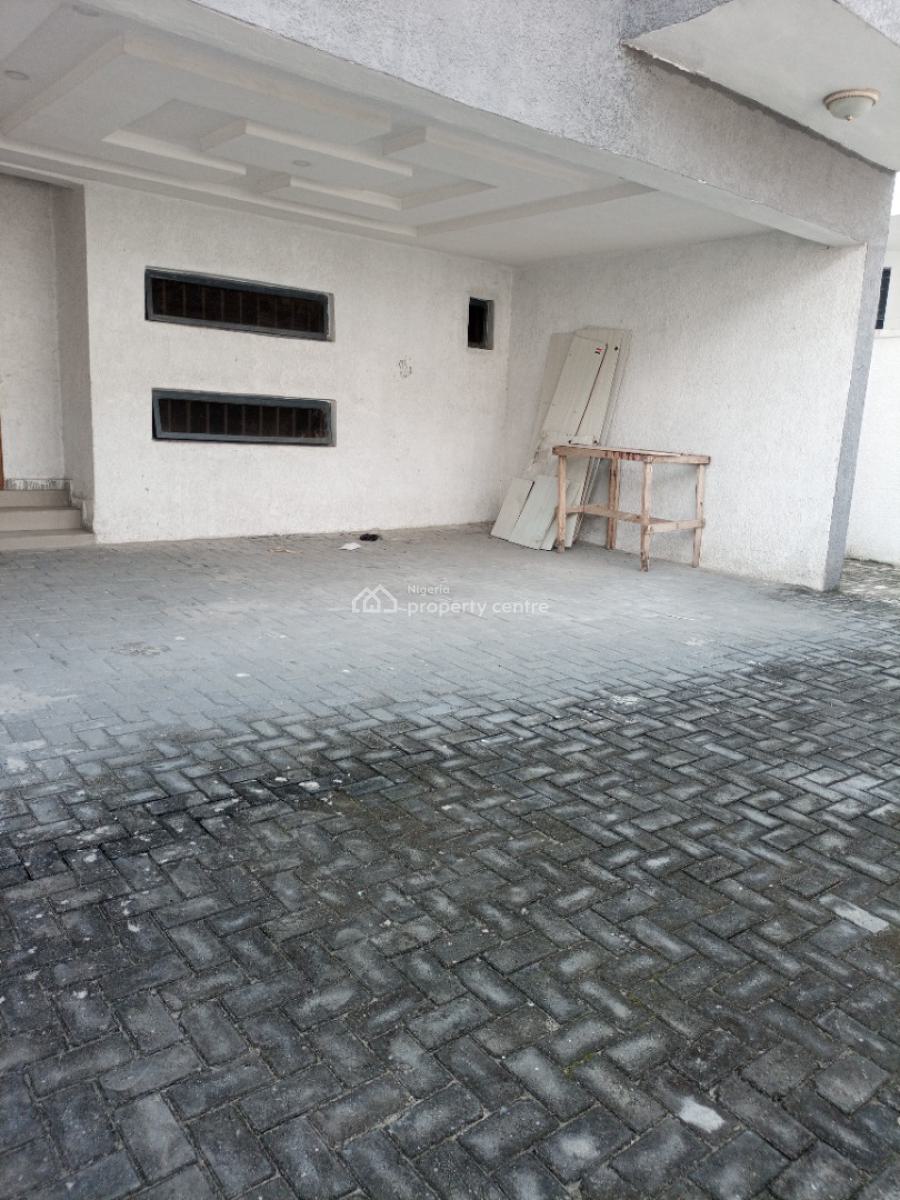 Self Compound 4 Bedroom Semi Detached Duplex with Bq, Idado, Lekki, Lagos, Semi-detached Duplex for Sale