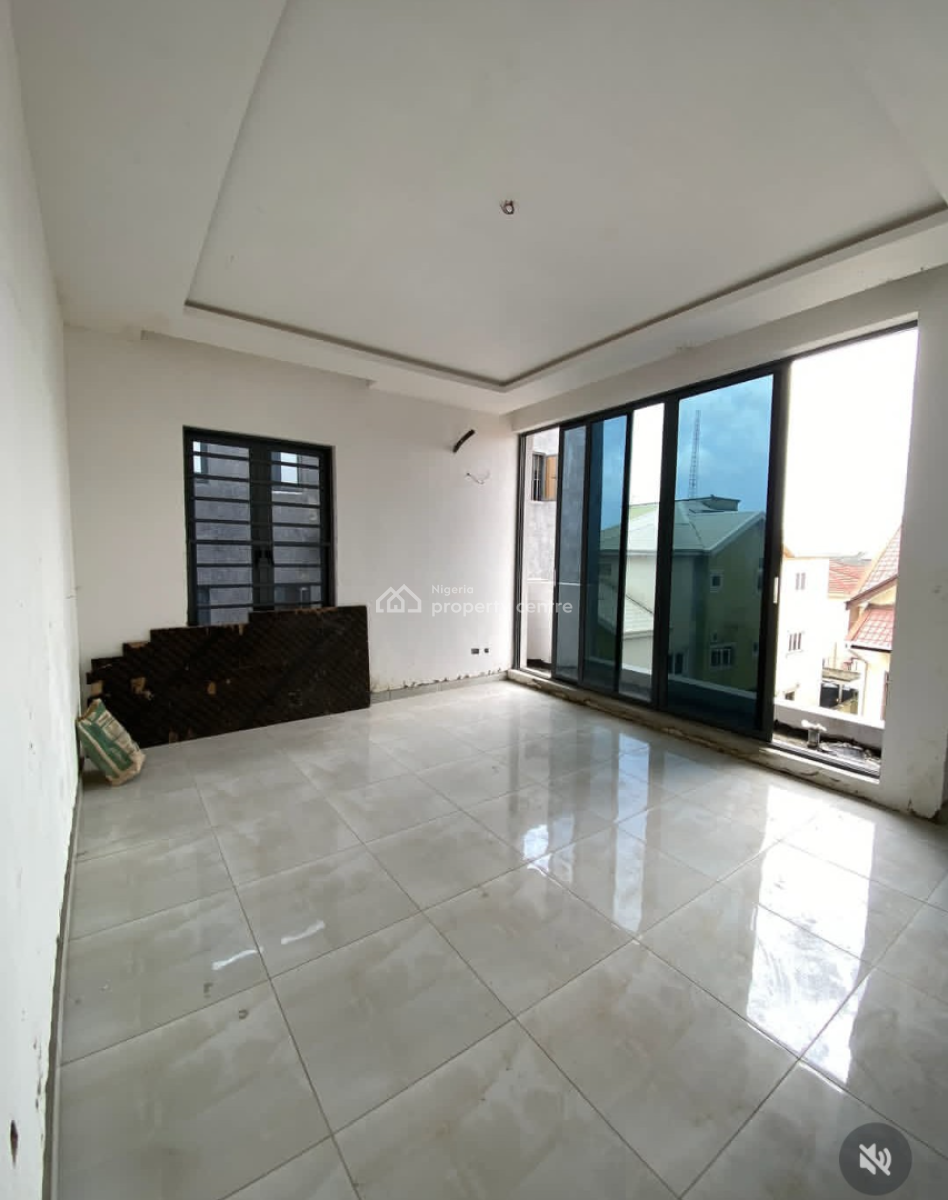 Exquisite Newly Built 3bedroom Flat with Bq at Lekki Phase 1, Lekki Phase 1, Lekki Phase 1, Lekki, Lagos, Block of Flats for Sale