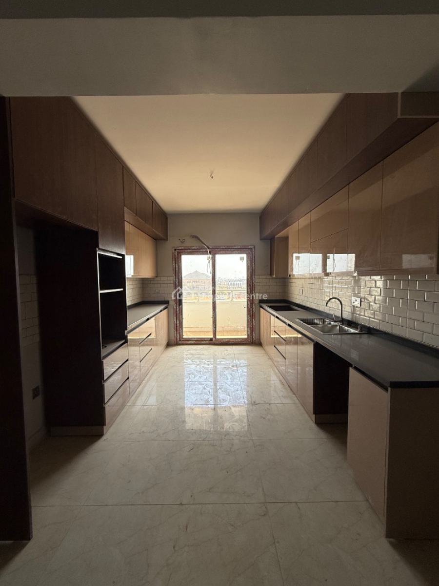 Commercial Property, 5 Mins From Maitama, Katampe, Abuja, Hotel / Guest House for Sale