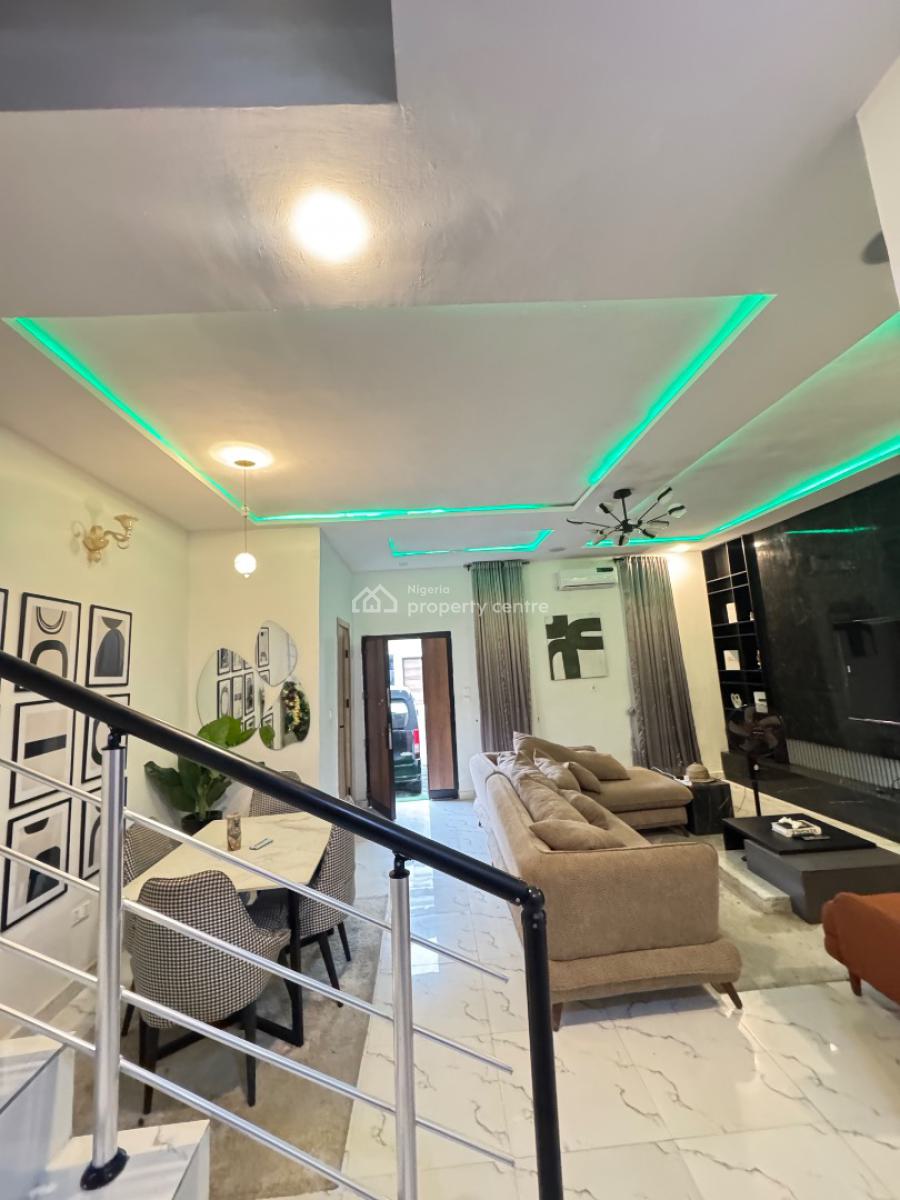 Unfurnished Luxurious Services 4 Bedroom Duplex with Bq. with Pool Gym, Orchid Road Lekki, Lekki, Lagos, Semi-detached Duplex for Rent