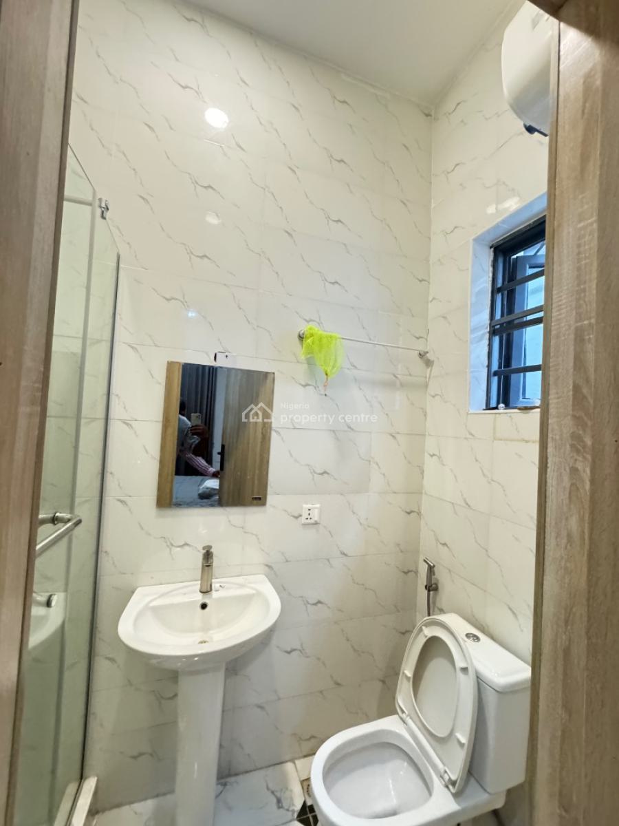 Unfurnished Luxurious Services 4 Bedroom Duplex with Bq. with Pool Gym, Orchid Road Lekki, Lekki, Lagos, Semi-detached Duplex for Rent