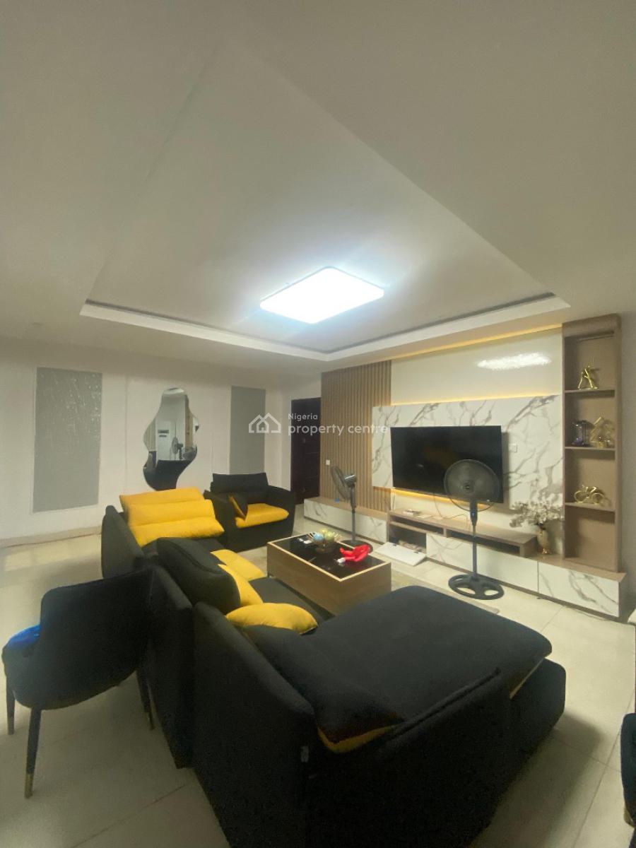 Fully Furnished 2 Bedroom Apartment with Elevator, Lekki Phase 1, Lekki, Lagos, Flat / Apartment for Rent