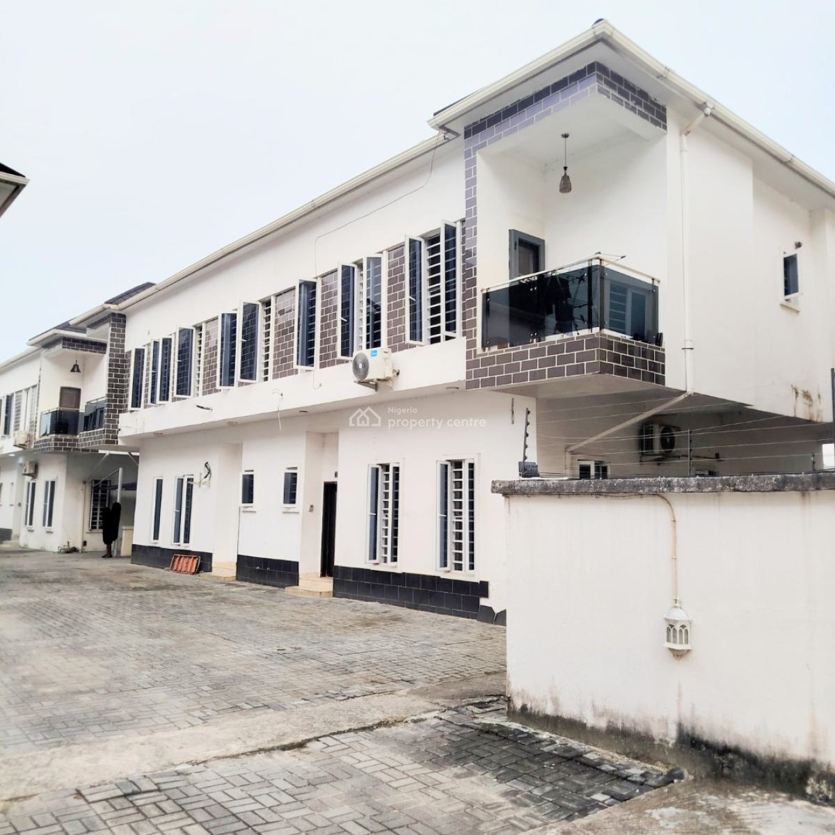 Fantastic 4 Bedroom Terrace Duplex, Cluster Estate Off Lekki County Road, Ikota, Lekki, Lagos, Terraced Duplex for Rent