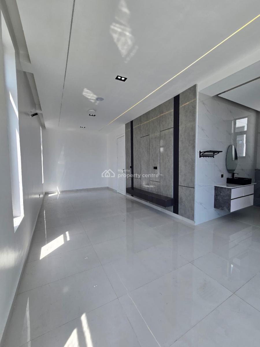 5-bedrooms Detached Duplex with Bq, Offering Luxury and Comfort, Chevron, Lekki, Lagos, Detached Duplex for Sale
