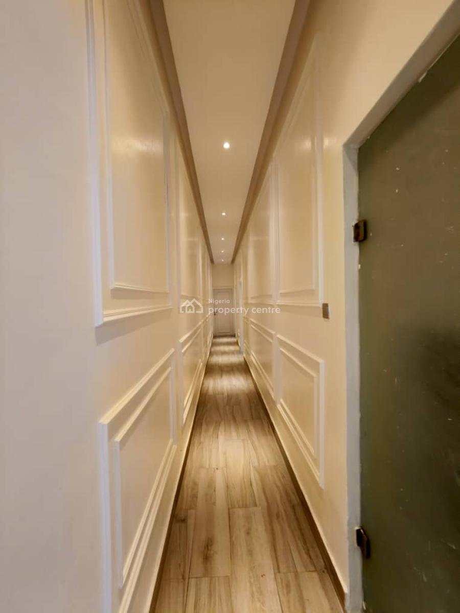 3 Bedroom Luxurious Penthouse with Bq, Bourdillon Old, Ikoyi, Lagos, Flat / Apartment for Sale