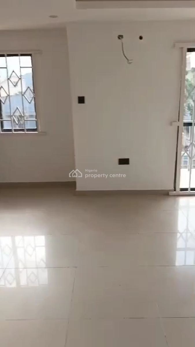 3 Bedroom Apartment, Oba Akinjobi, Ikeja Gra, Ikeja, Lagos, Office Space for Rent