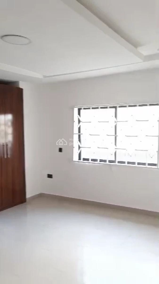 3 Bedroom Apartment, Oba Akinjobi, Ikeja Gra, Ikeja, Lagos, Office Space for Rent