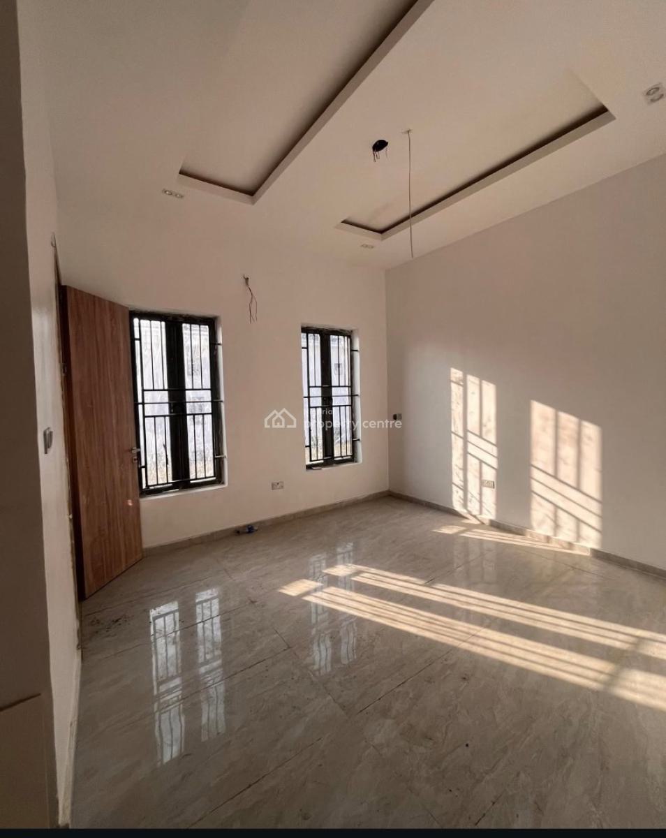 4 Bedroom  Nice and Spacious Duplex with a Bq, Lekki Phase 1, Lekki, Lagos, Detached Duplex for Sale