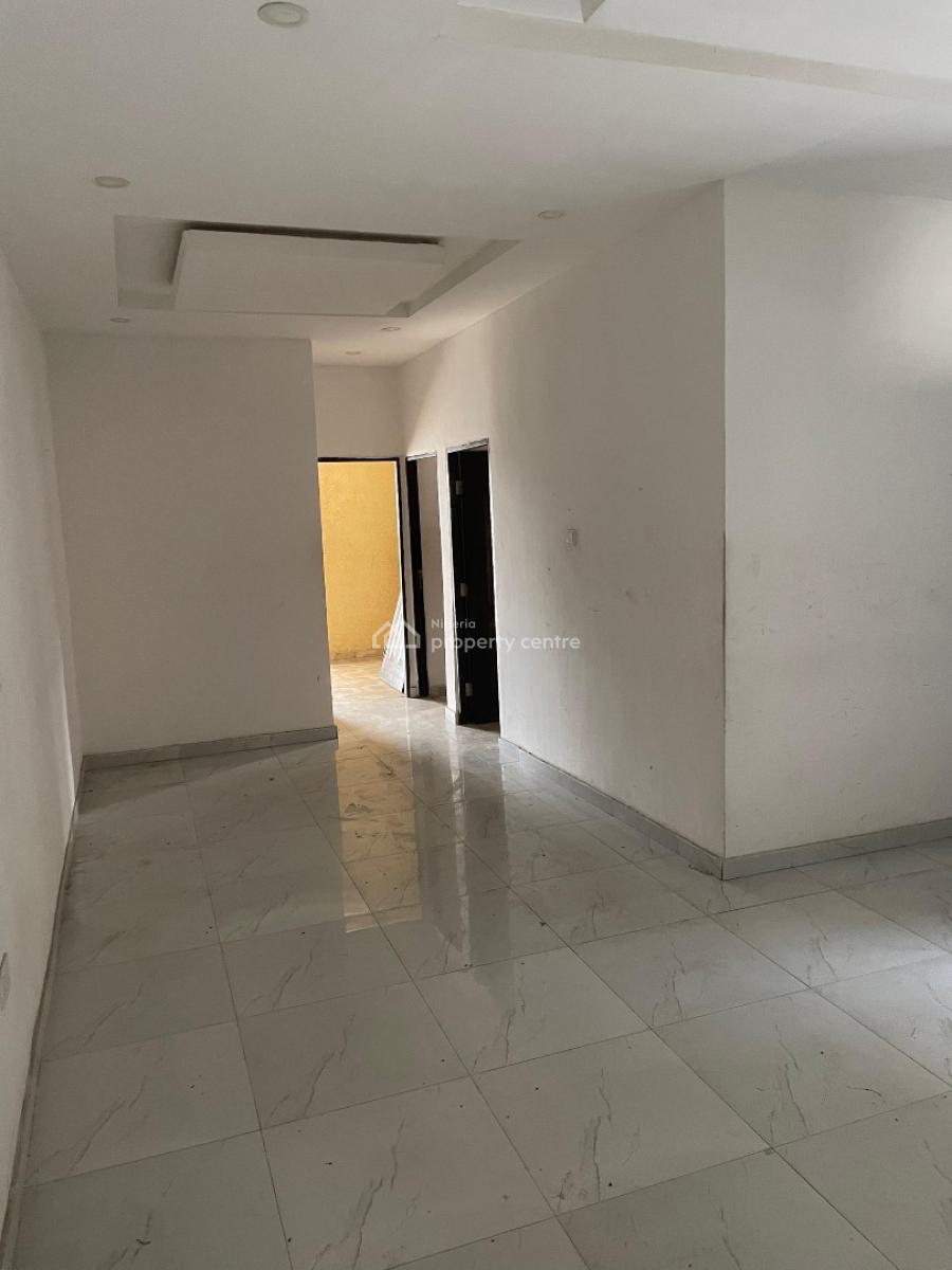 Standard 2 Bedroom Apartment (up Floor), Badore, Ajah, Lagos, Flat / Apartment for Rent