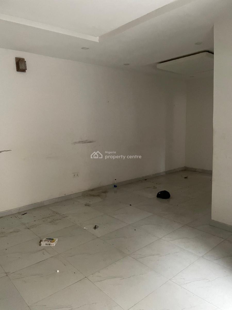 Standard 2 Bedroom Apartment (up Floor), Badore, Ajah, Lagos, Flat / Apartment for Rent