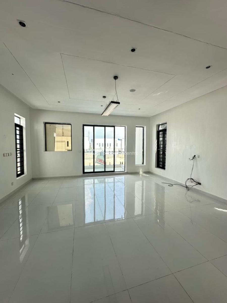 Beautifully Built 5 Bedroom Detached Duplex Plus a Bq and a Pool, Lekki, Lagos, Detached Duplex for Sale