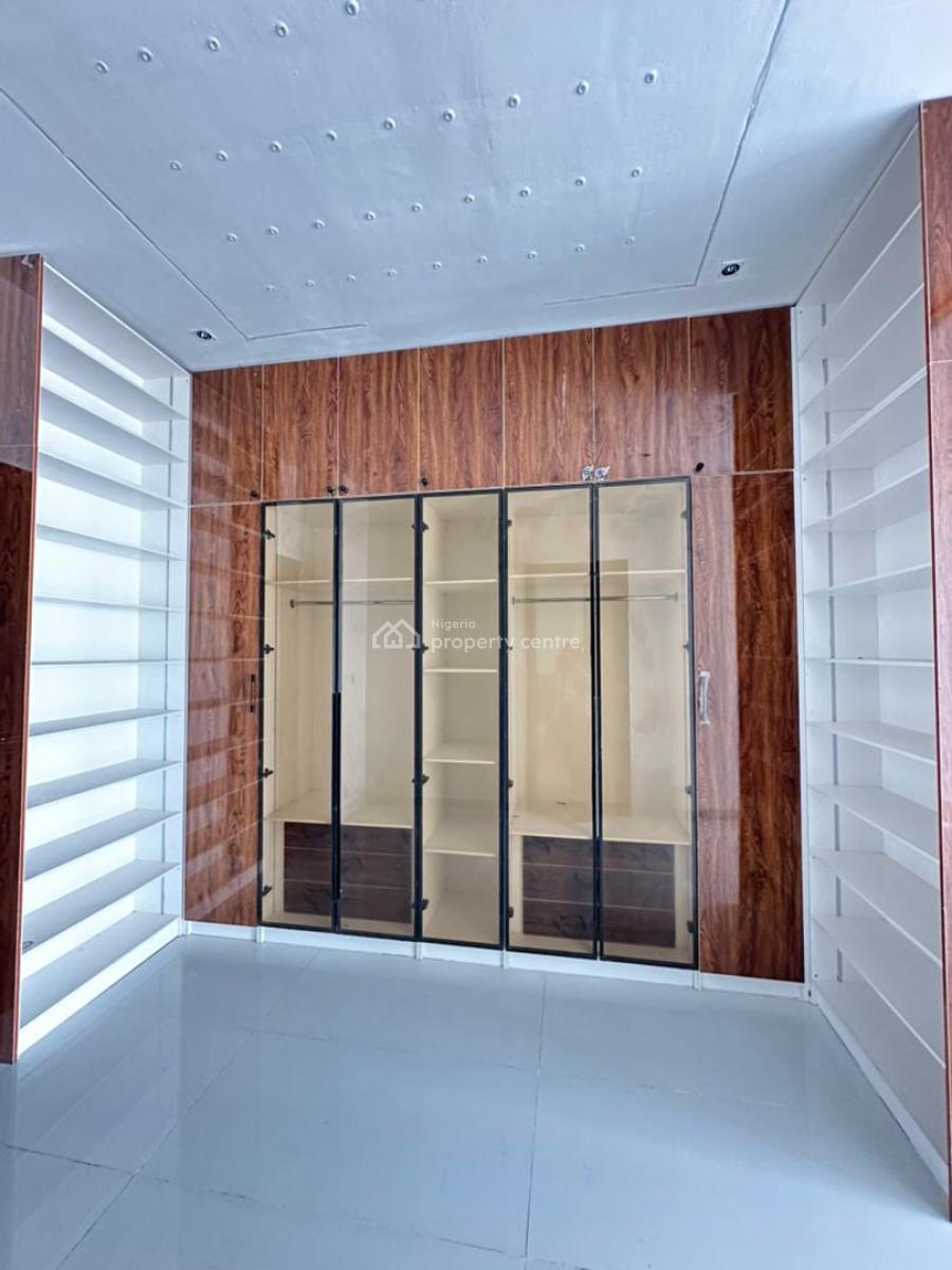 Beautifully Built 5 Bedroom Detached Duplex Plus a Bq and a Pool, Lekki, Lagos, Detached Duplex for Sale