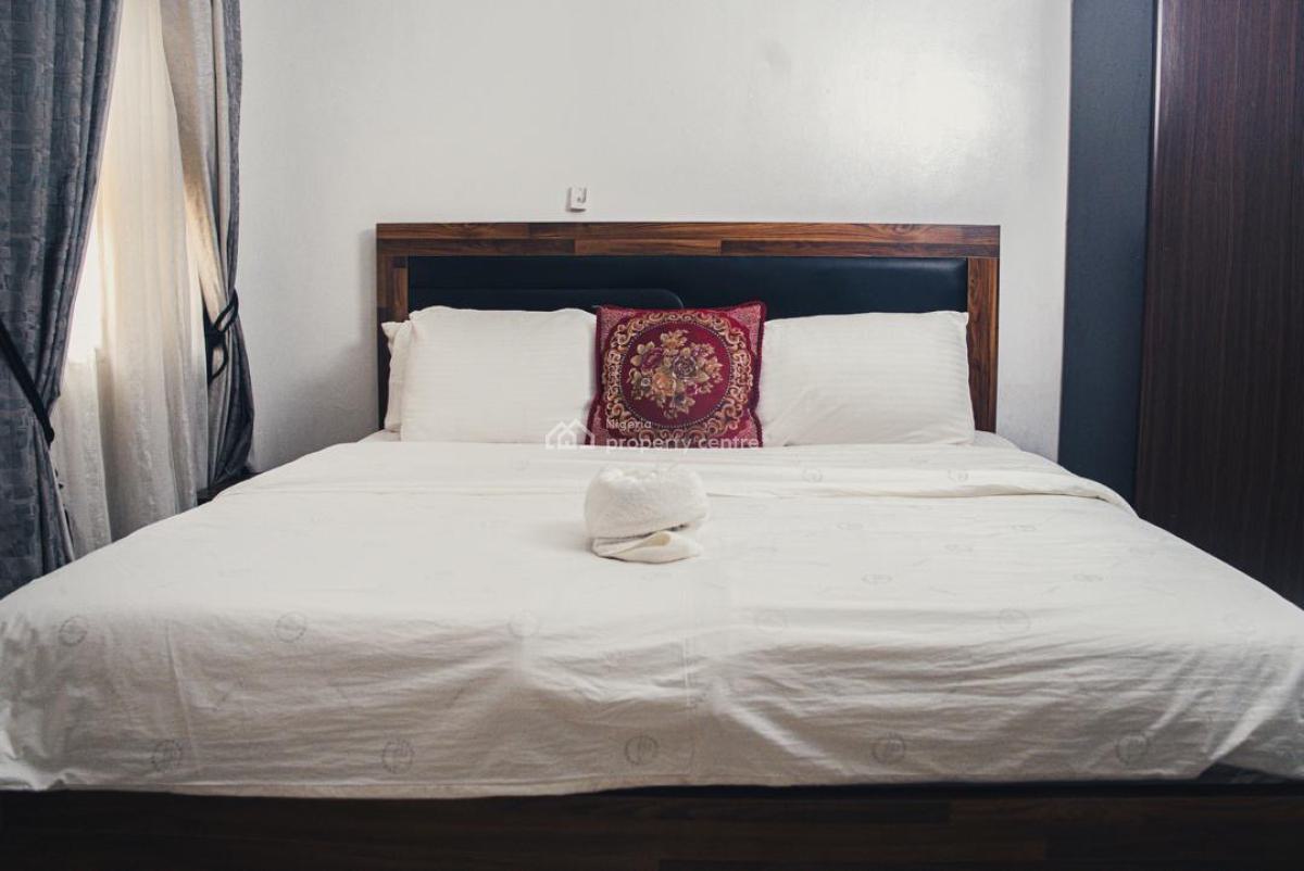 3 Bedroom Duplex with Pool & Gym, Ikeja Gra, Ikeja, Lagos, Terraced Duplex Short Let