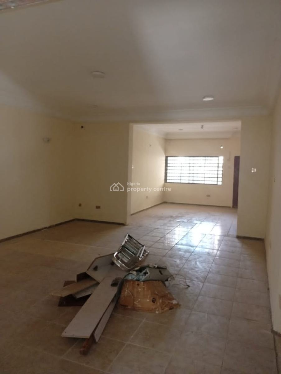 Massive 3bedroom Flat in a Serene Environment, Wuse 2, Wuse 2, Abuja, Flat / Apartment for Rent