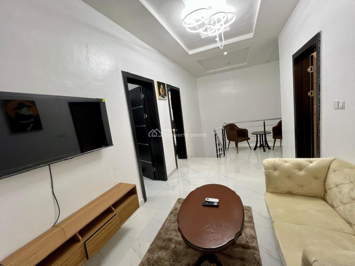 Clean 4bedroom Apartment Before Lbs, Ajah, Ogombo, Ajah, Lagos, Detached Duplex Short Let