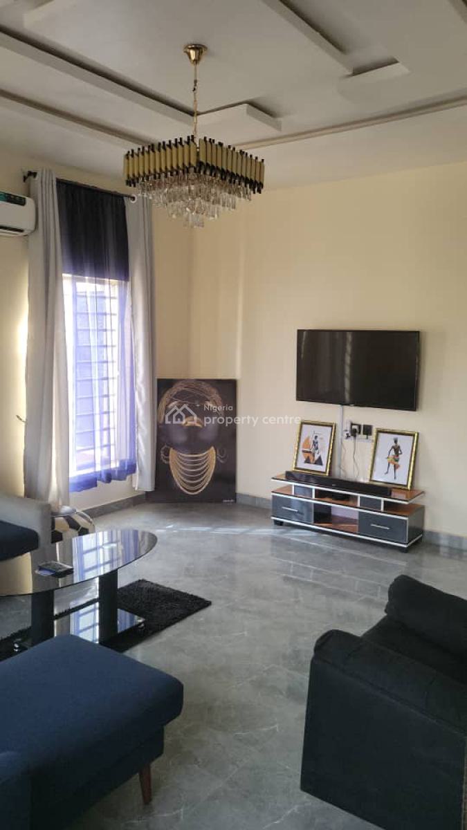 Well Located, Fully Furnished and Serviced Luxury Three (3) Bedroom, Lugbe District, Abuja, Flat / Apartment Short Let