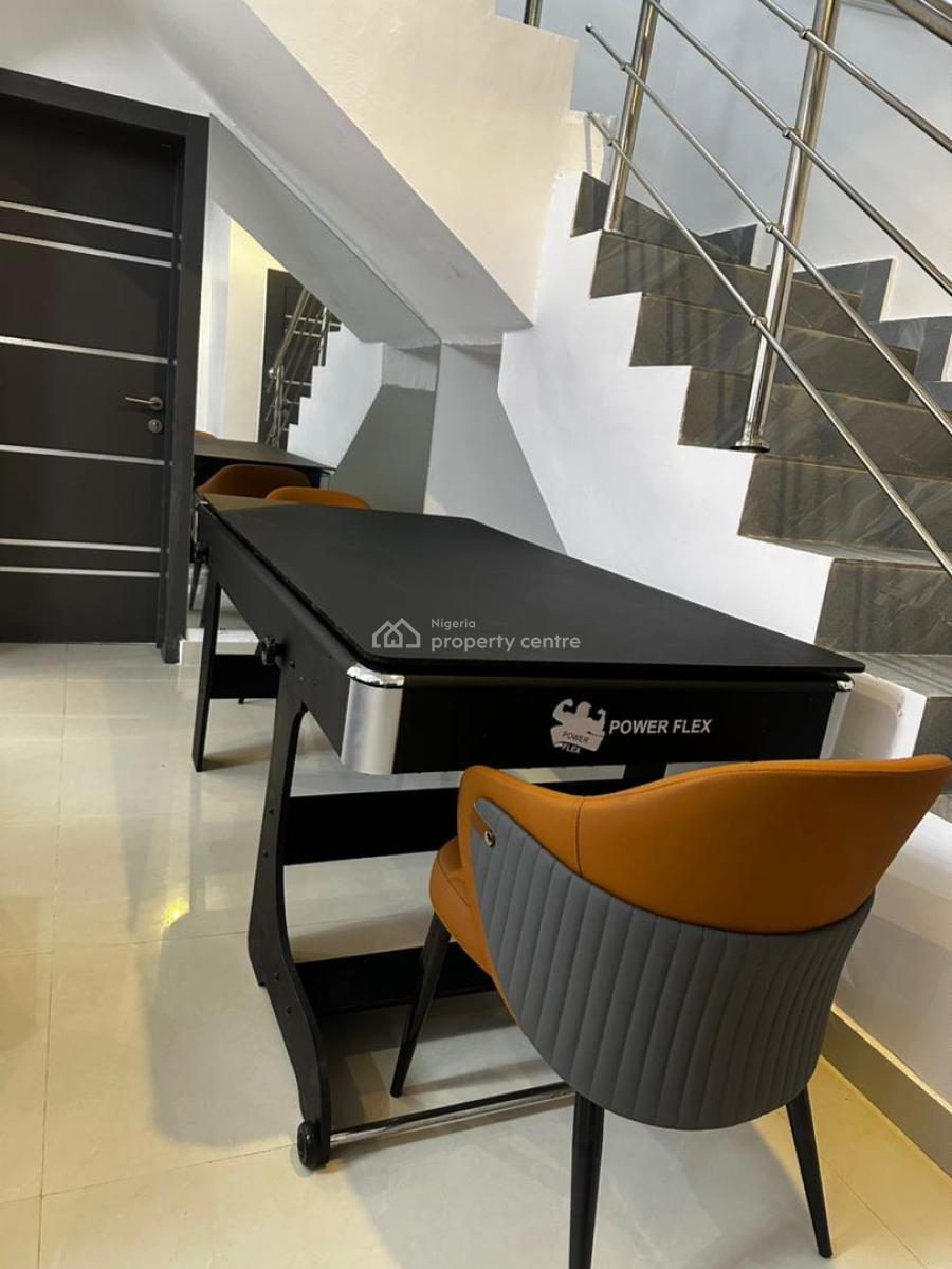 Luxury 3bedroom Duplex Netflix and Wi-fi, New Horizon Estate, Lekki, Lagos, Terraced Duplex Short Let