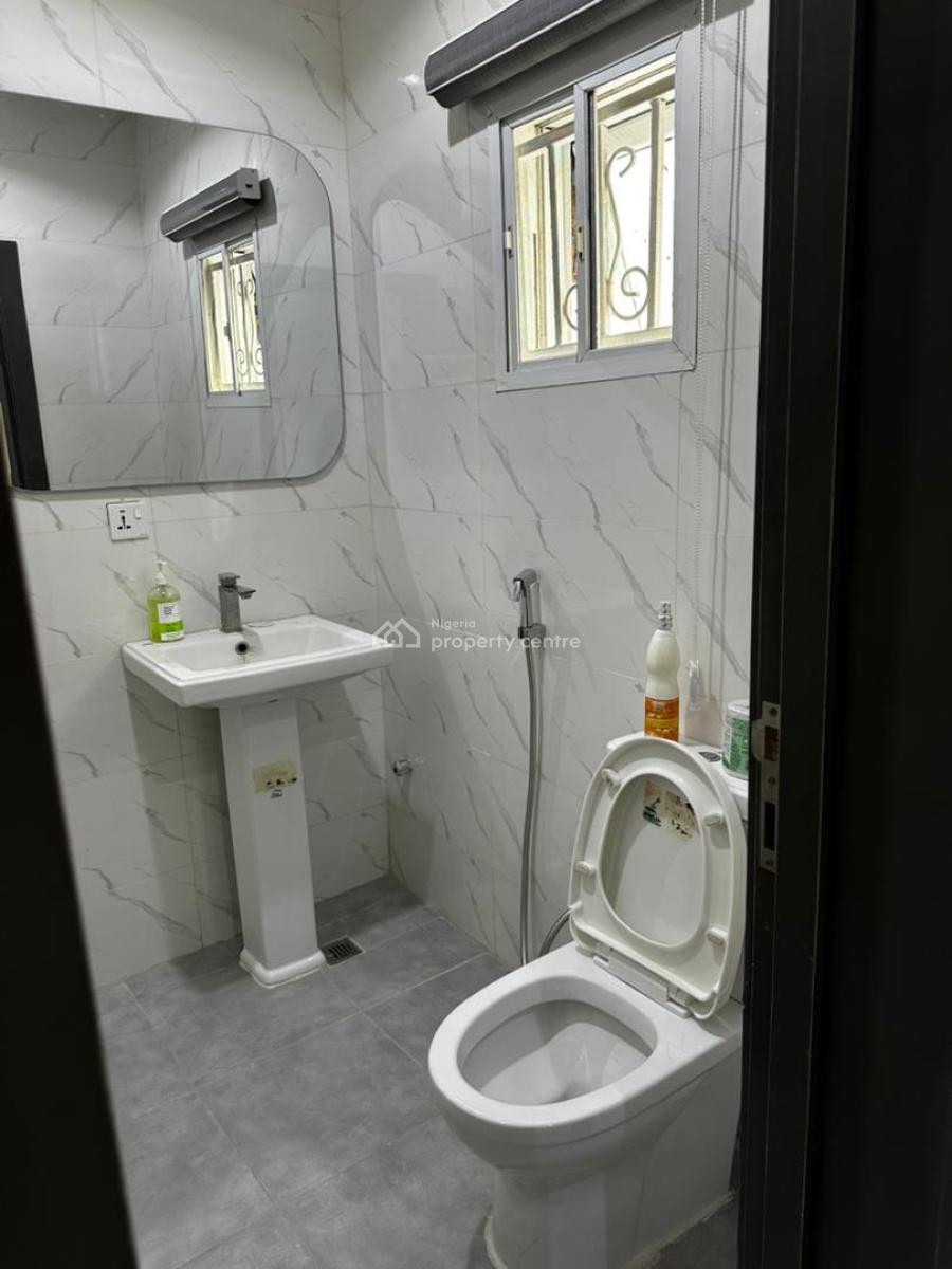 Luxury 3bedroom Duplex Netflix and Wi-fi, New Horizon Estate, Lekki, Lagos, Terraced Duplex Short Let