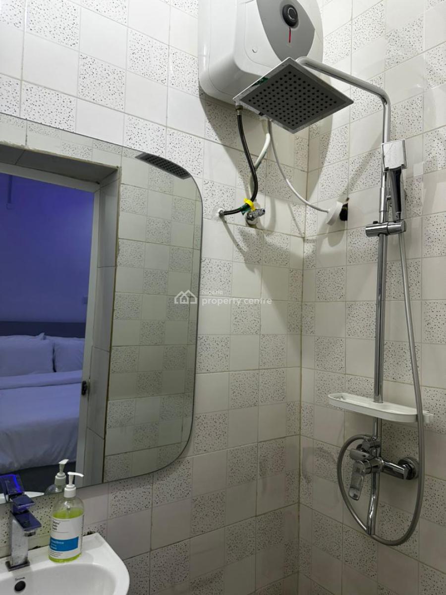 Luxury 3bedroom Duplex Netflix and Wi-fi, New Horizon Estate, Lekki, Lagos, Terraced Duplex Short Let