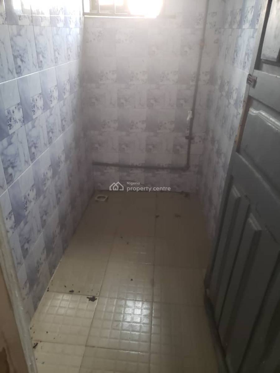 Spacious Mini Flat with Close Proximity to Major Bus Stop, Salimonu Ayinde Str Off Governors Road, Ikotun, Lagos, Mini Flat (room and Parlour) for Rent