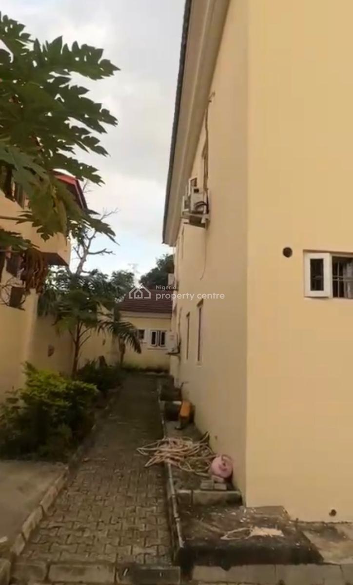 Stand Strong 5 Bedroom Duplex, Zone 5, Wuse, Abuja, Detached Duplex for Sale