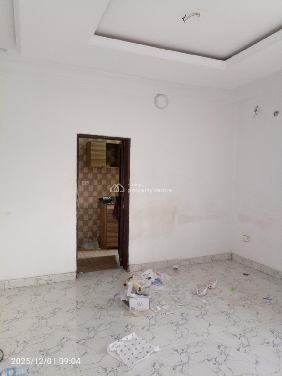2 Bedroom Ground Floor Flat, Alabeko By General Paint Pepperoni, Alasia, Ajah, Lagos, Flat / Apartment for Rent