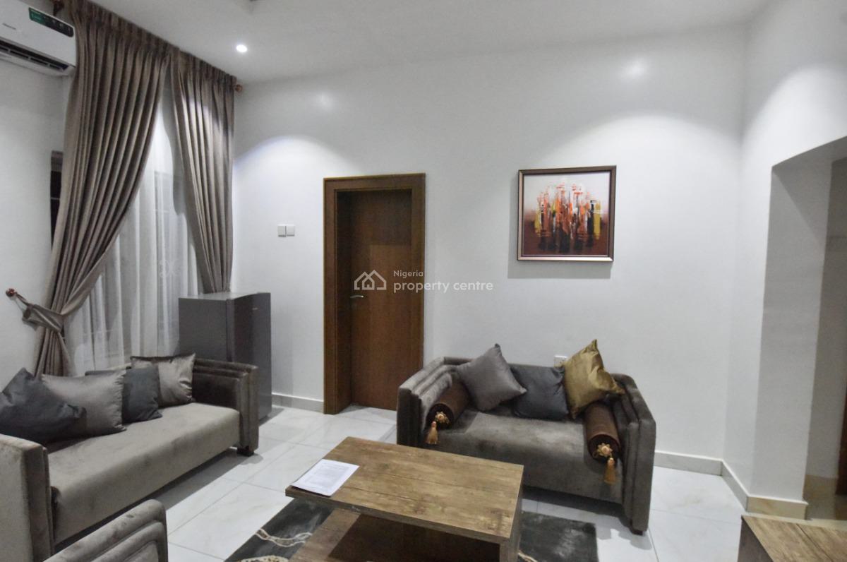 Cool Deluxe 1 Bedroom Apartment, Mabel Amoni-okwuonu Street, Jahi, Abuja, Flat / Apartment Short Let