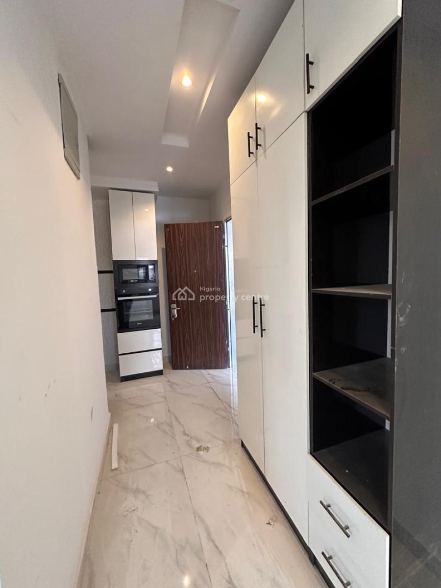 New Miniflat, Ologolo, Lekki, Lagos, Mini Flat (room and Parlour) for Rent