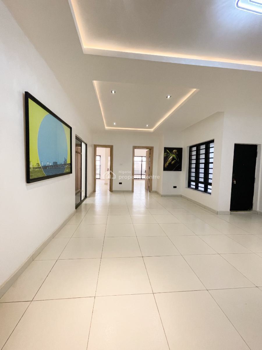 2 Bedroom Apartment, Ologolo, Lekki, Lagos, Flat / Apartment for Sale
