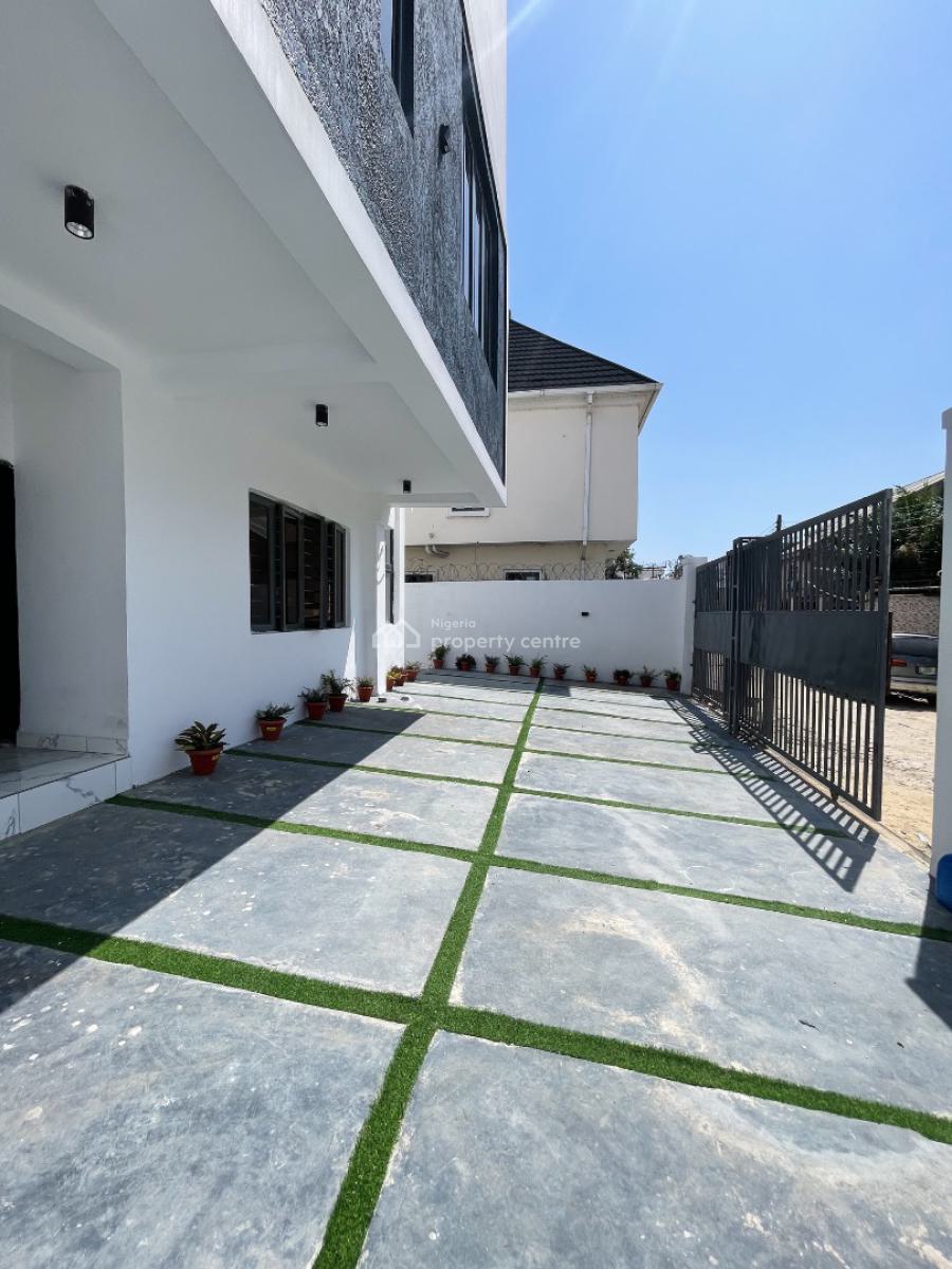 4 Bedroom Semi Detached Duplex, Ologolo, Lekki, Lagos, House for Sale