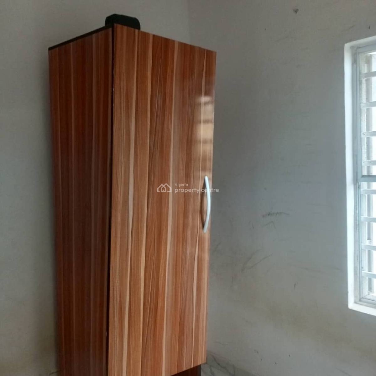 Small Room in a Shared Duplex Available, Ikota ( Westend Estate), Lekki, Lagos, Self Contain (single Rooms) for Rent