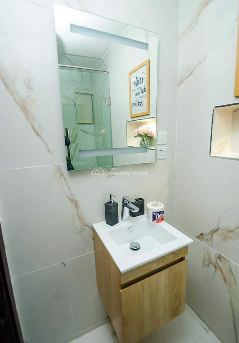 Luxury 1 Bedroom, Admiralty Way, Lekki Phase 1, Lekki, Lagos, Mini Flat (room and Parlour) Short Let