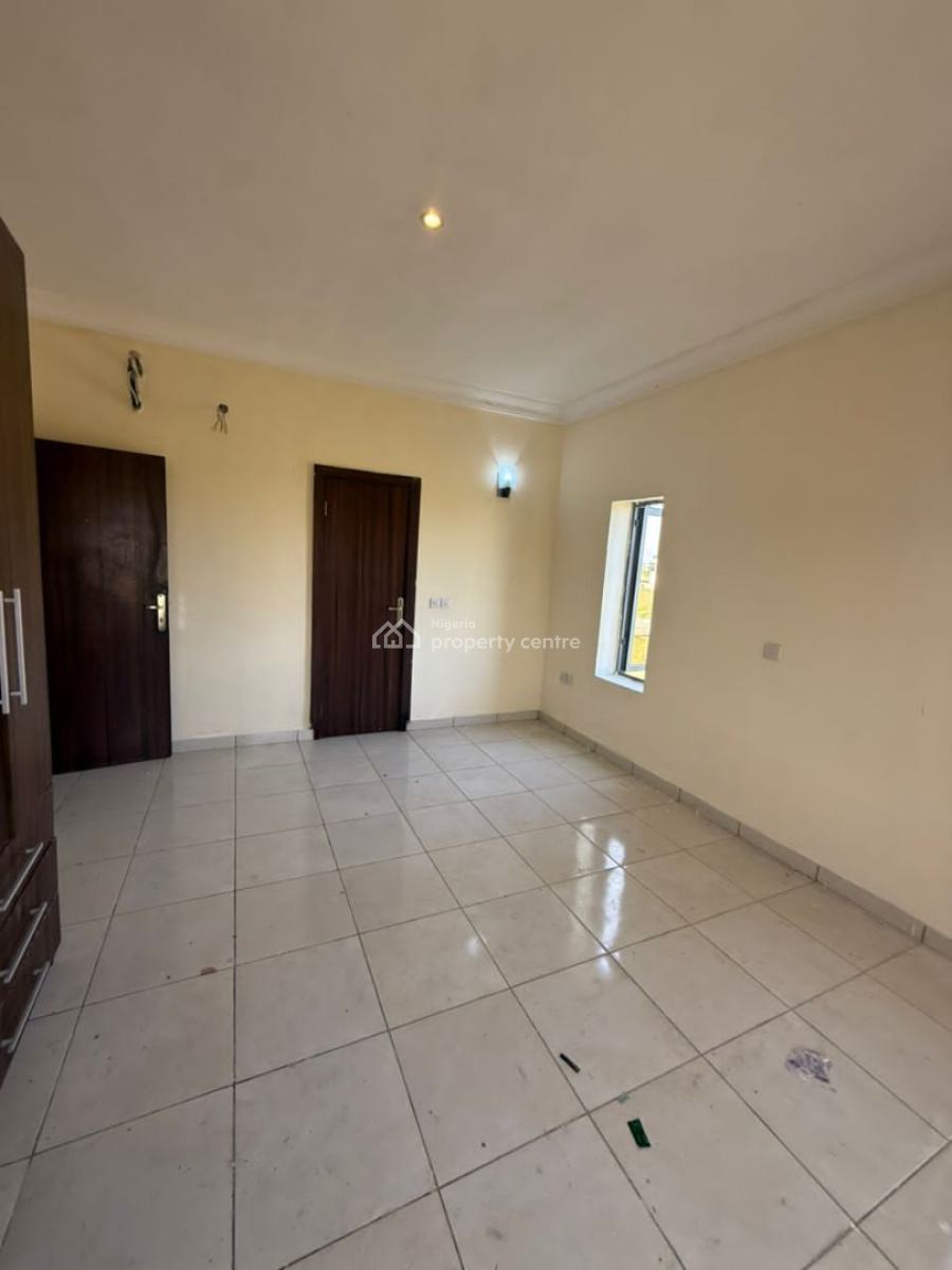 Luxurious Semi Master Bedroom Shared Apartment, Vgc, Lekki Phase 2, Lekki, Lagos, Flat / Apartment for Rent
