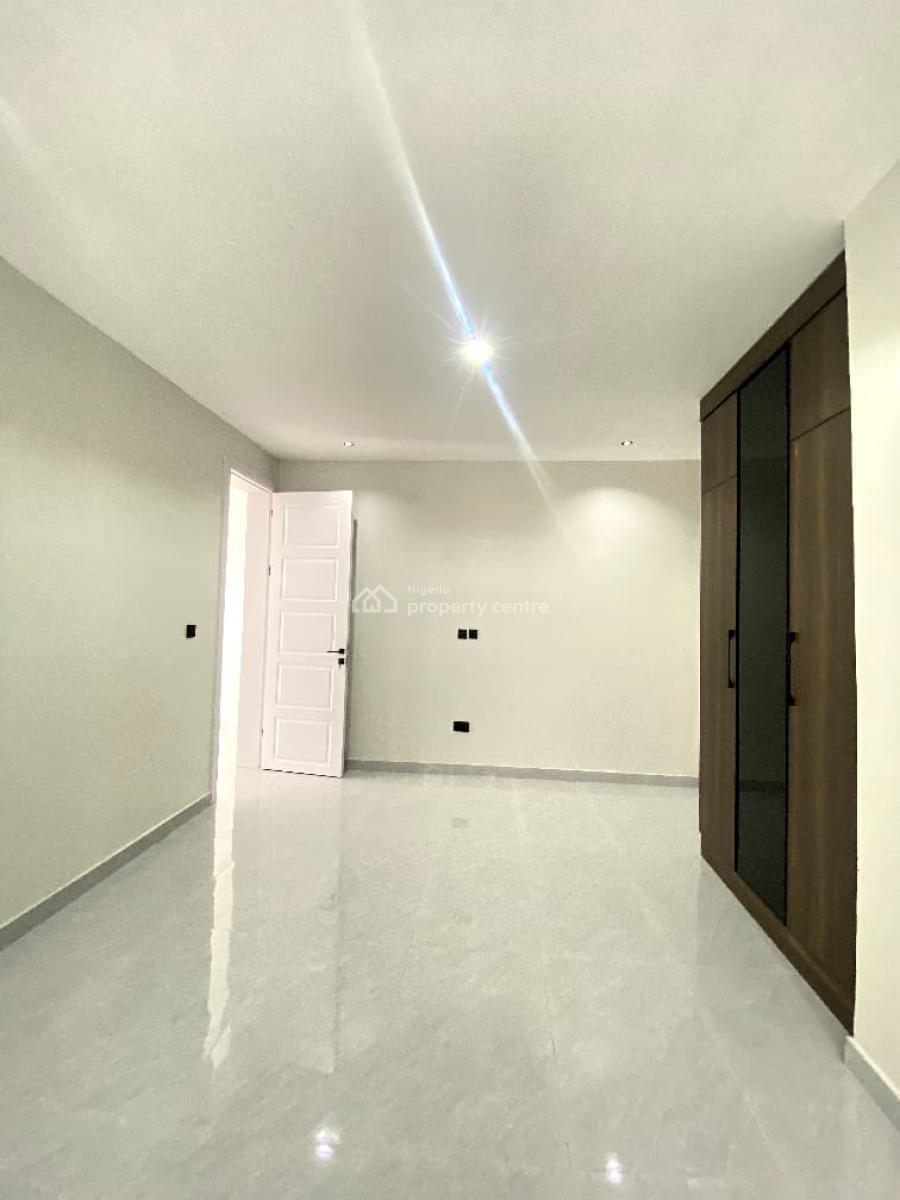 Luxury 5 Bedroom Fully Detached Duplex with Pool,bq in a Secure Estate, Orchid, Lekki, Lagos, Detached Duplex for Sale