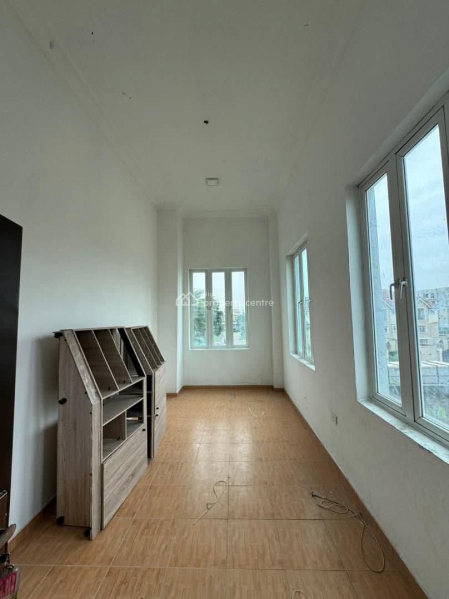 Well Maintained Office Space, Lekki Phase 1, Lekki, Lagos, Office Space for Rent