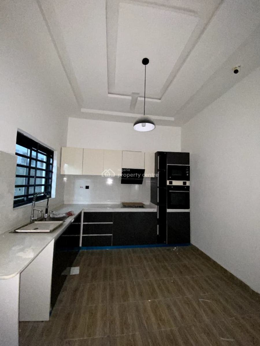 Lovely 4 Bedroom Terrace Duplex in a Secure Estate, Orchid, Lekki, Lagos, Terraced Duplex for Sale