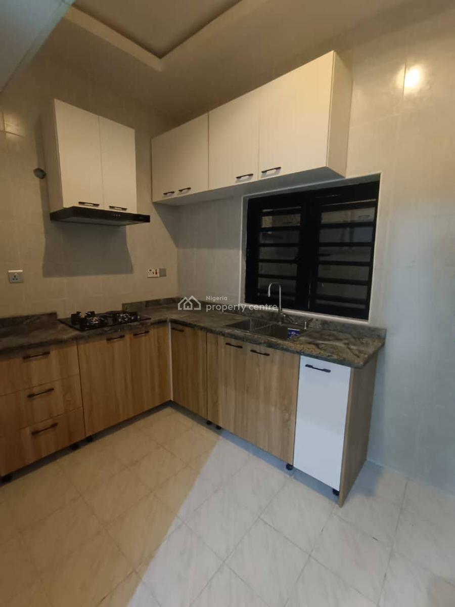 Lovely 4 Bedroom Terrace Duplex in a Secure Estate, Orchid, Lekki, Lagos, Terraced Duplex for Sale