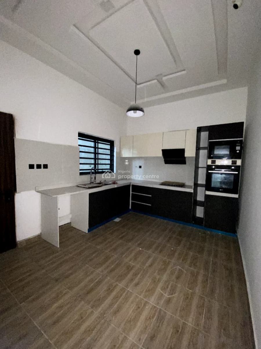 Lovely 4 Bedroom Terrace Duplex in a Secure Estate, Orchid, Lekki, Lagos, Terraced Duplex for Sale