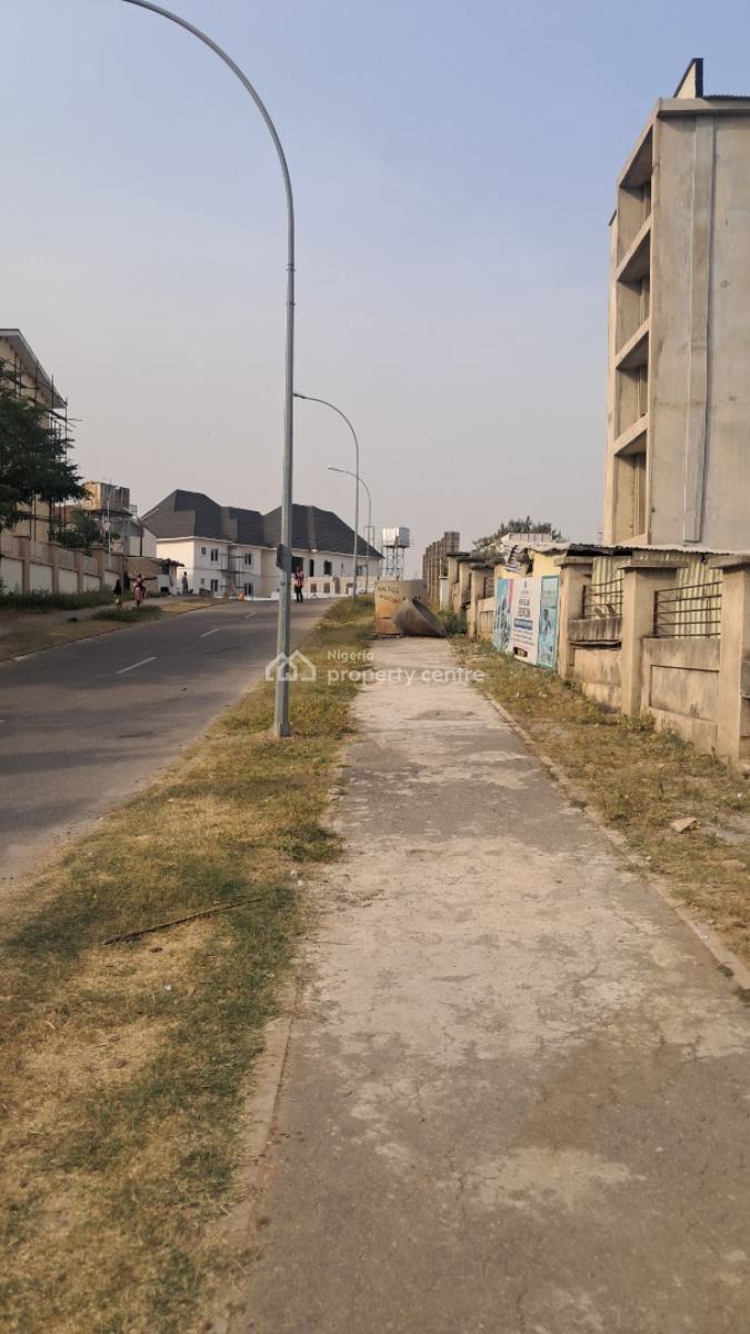 1,800sqm Land, Near Nnpc, Guzape District, Abuja, Residential Land for Sale