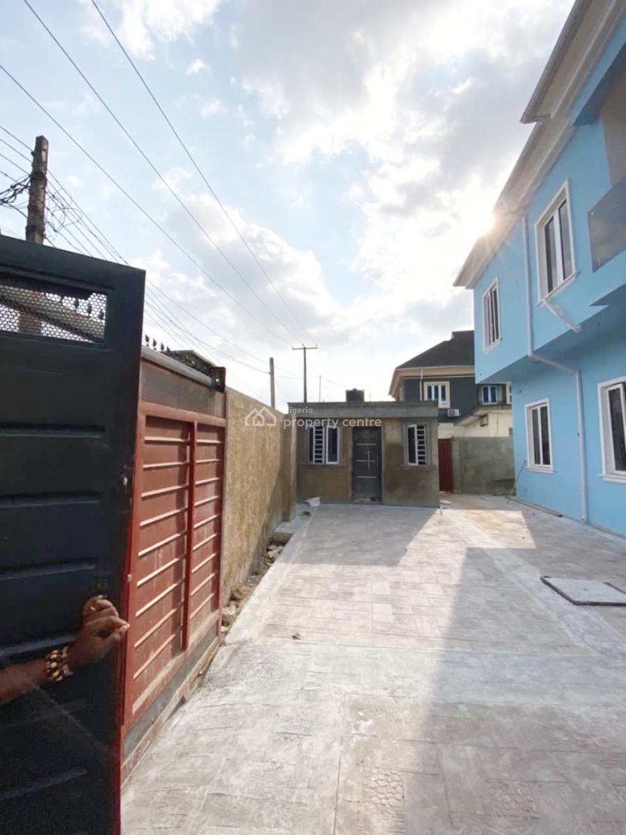a Well Maintained Spacious 2 Bedroom Detached Duplex, Omole Phase 2, Ikeja, Lagos, Detached Duplex for Rent