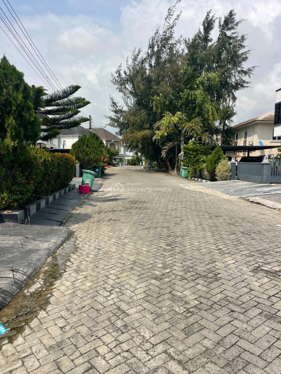 Luxury 4 Bedrooms with Top Notch Facilities, Megamond Estate, Lekky County, Lekki, Lagos, Detached Duplex Short Let