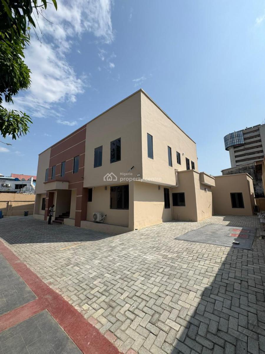 Lovely 3 Units of 1 Bedroom Apartment in a Secure Estate, Victoria Island (vi), Lagos, Flat / Apartment for Rent