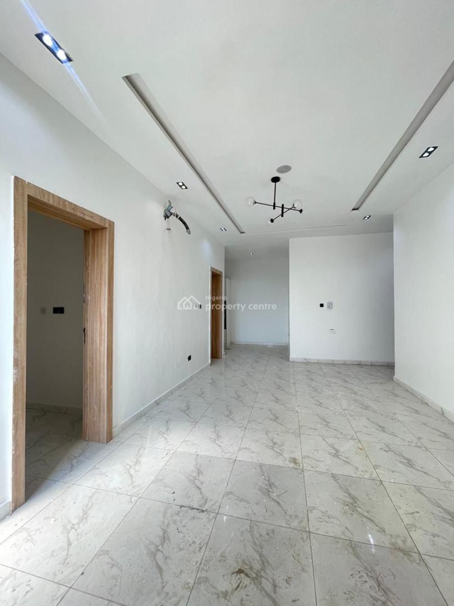 Perfectly Carved Luxury 2 Bed Apartment with Swimming Pool and Gym, Ologolo, Lekki, Lagos, Block of Flats for Sale