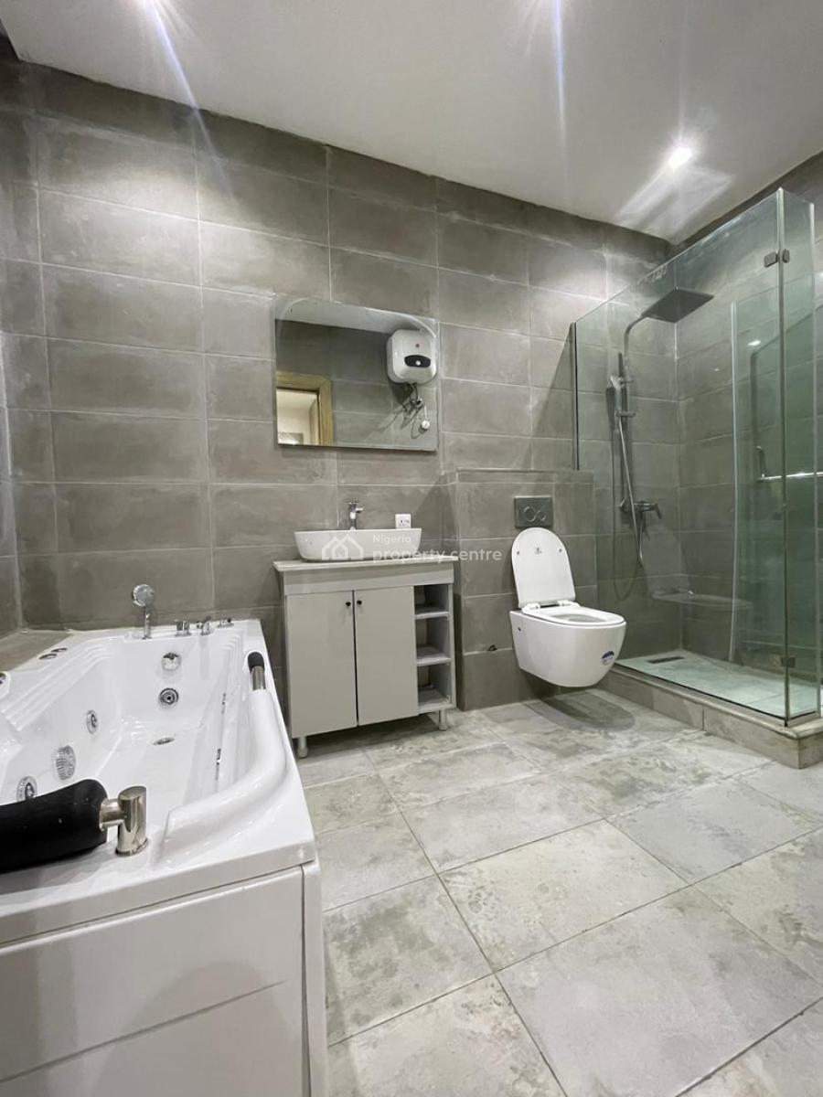 ️uniquely Built 3 Bedroom Apartment with Elevator, Gym and Swimming Pool, Lekki Phase 1, Lekki, Lagos, Block of Flats for Sale