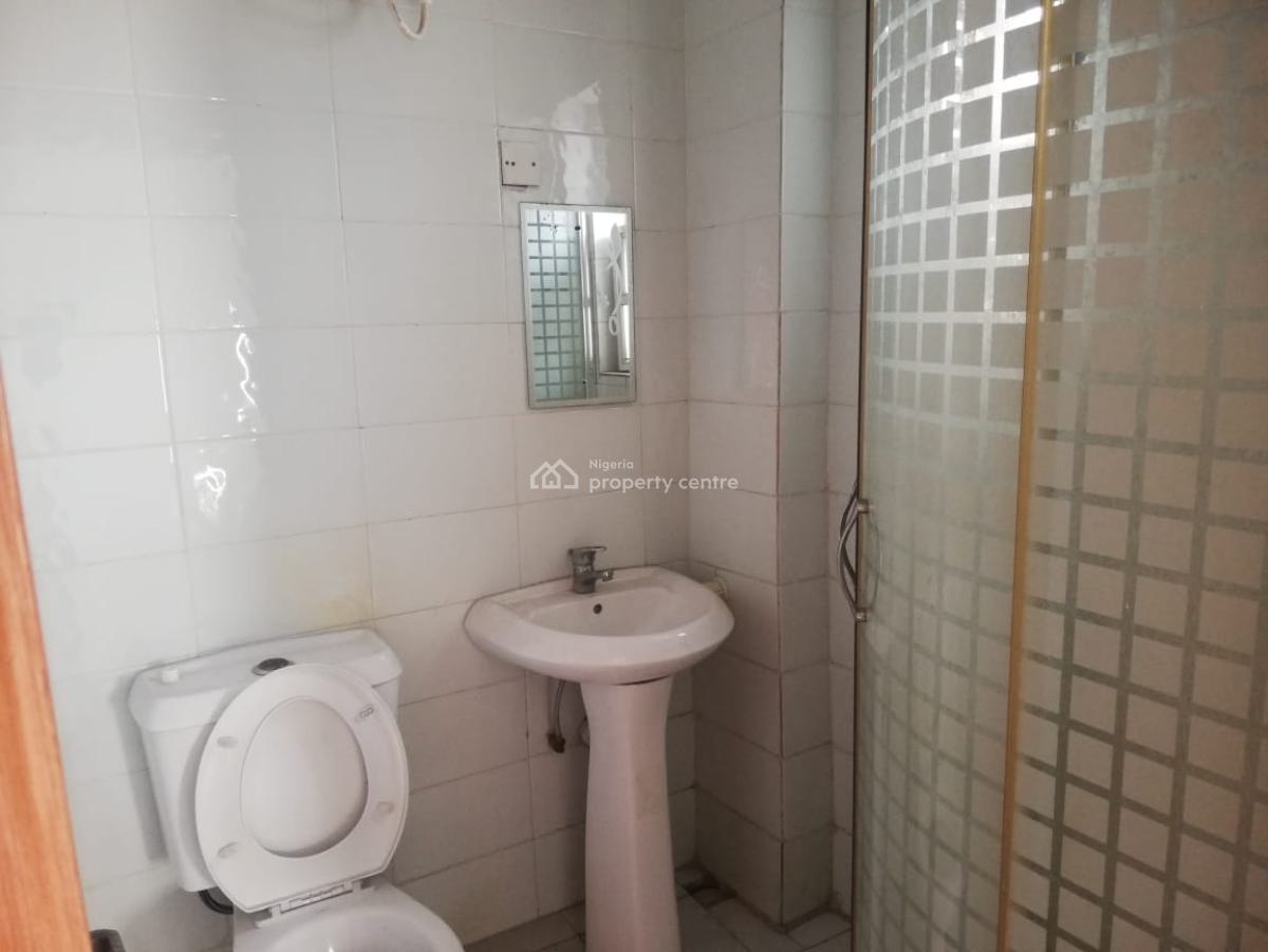 Well Maintained and Ensuite 3 Bedrooms Flat + Bq. It on The 3rd Floor., Oniru, Victoria Island (vi), Lagos, House for Rent